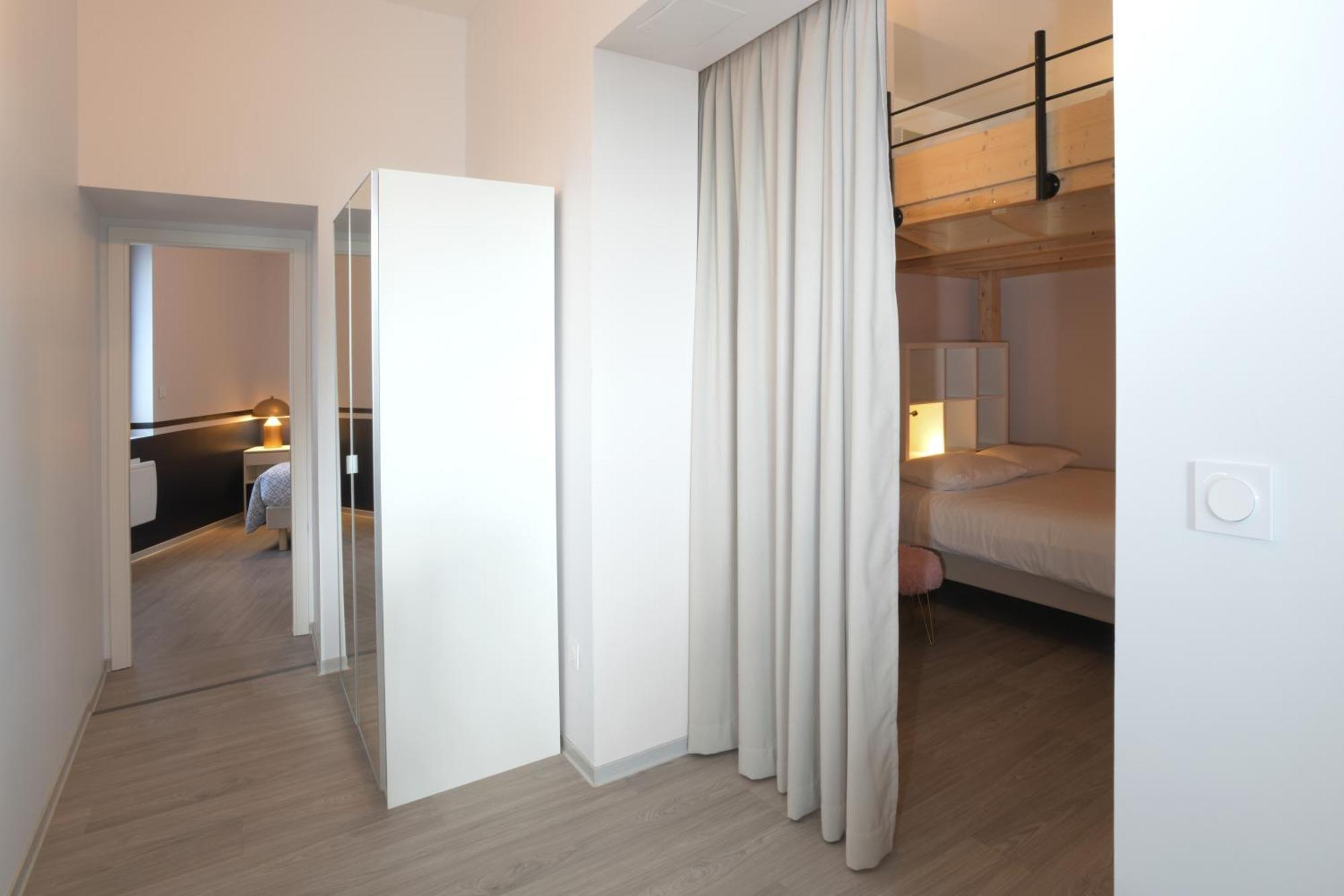 Au Cheval Blanc - Appartement Familial 6P Parking Prive Proche Colmar Centre Exterior photo